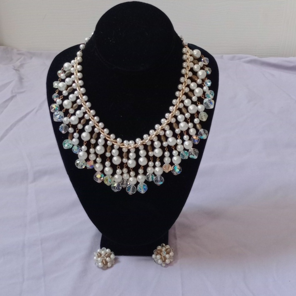 Vintage Elegant Cream Faux Pearl & Crystal Bead Bib Choker Necklace Set w/ Clip
